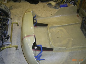 Wheel arches cut out 20mm plus 30mm in front of the wheels.jpg